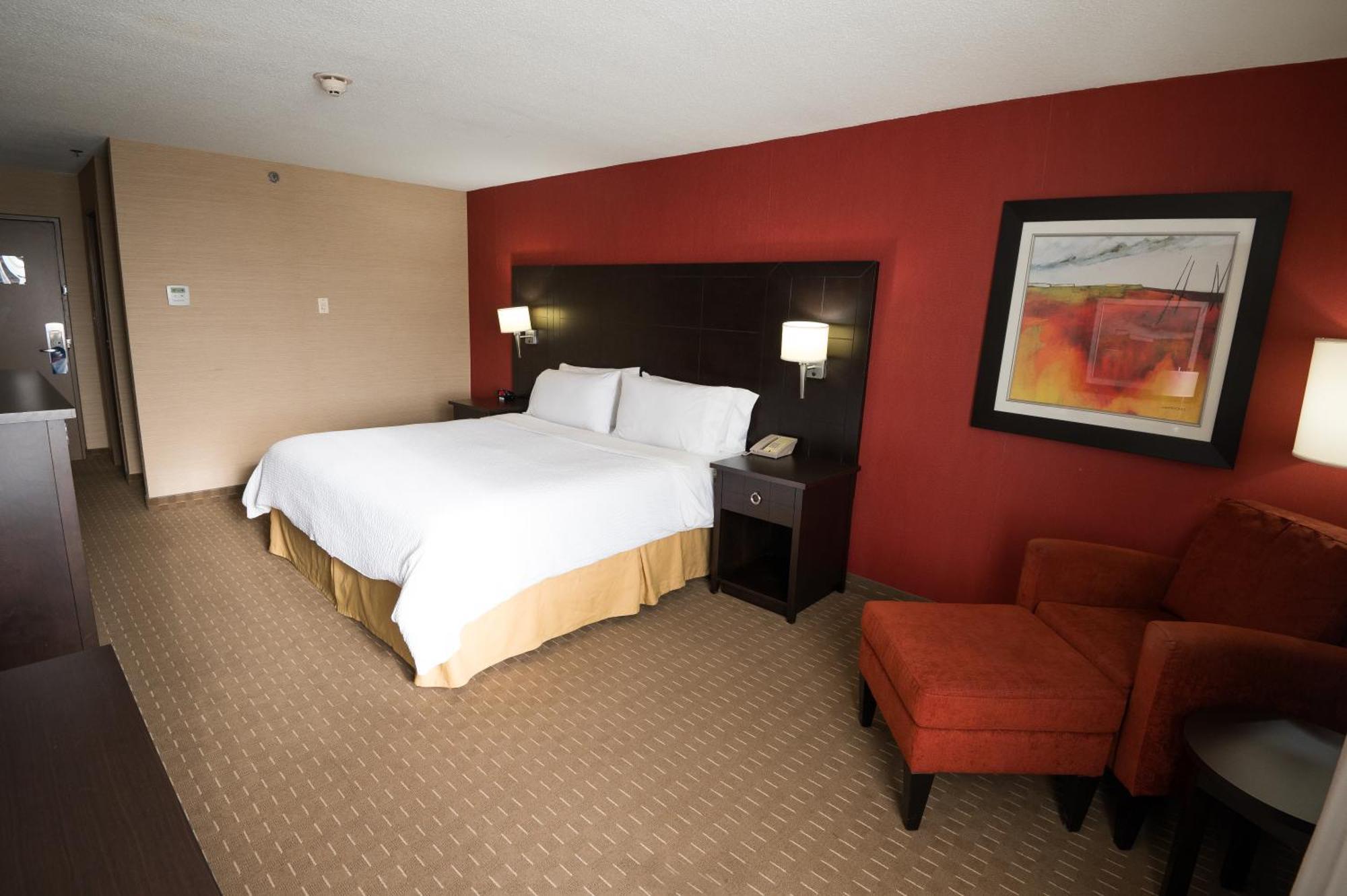 Holiday Inn Express Hotel & Suites Chatham South By Ihg מראה חיצוני תמונה