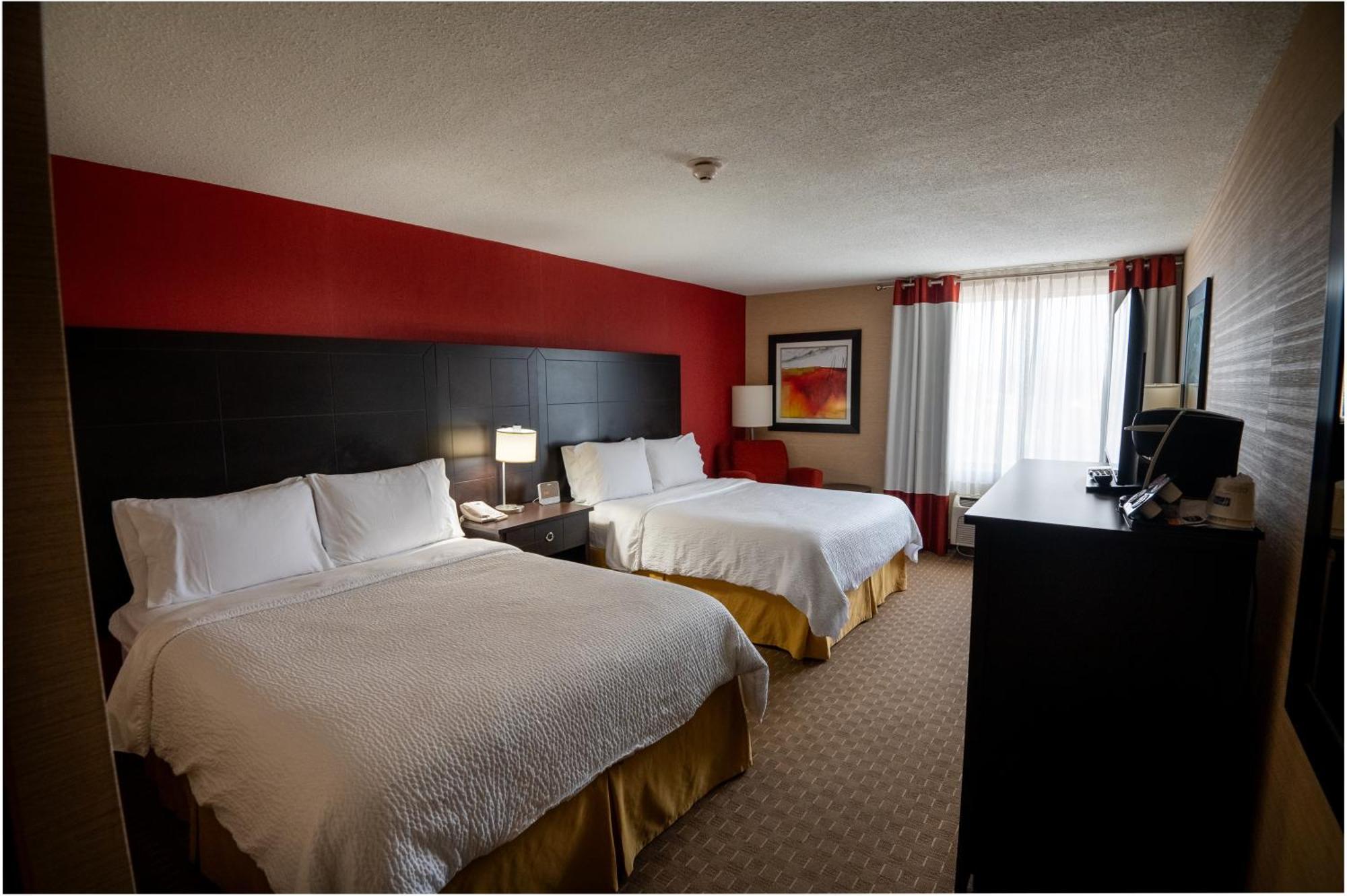Holiday Inn Express Hotel & Suites Chatham South By Ihg מראה חיצוני תמונה