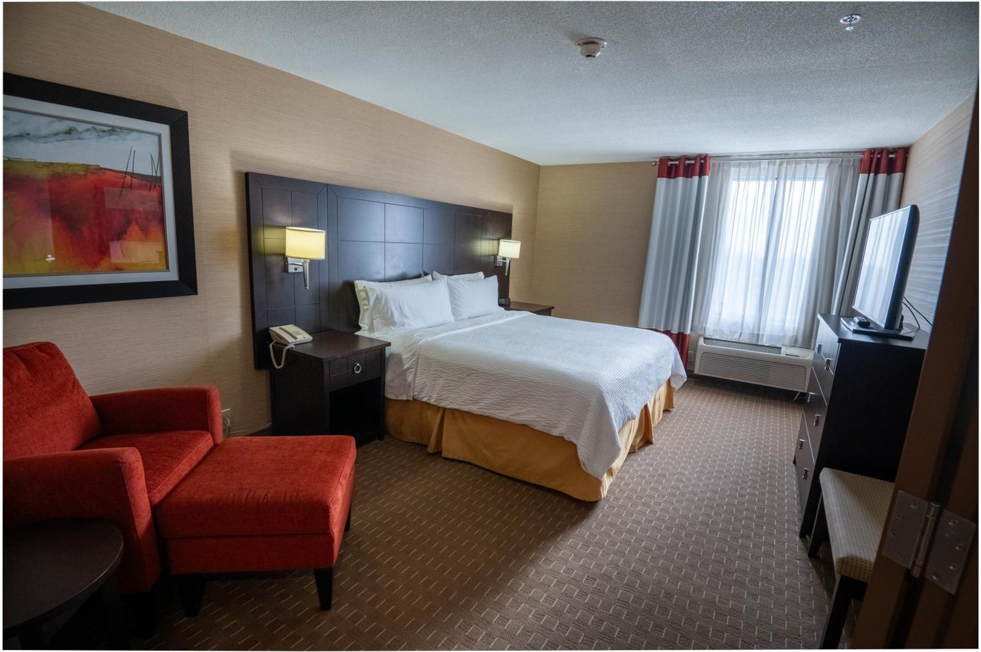 Holiday Inn Express Hotel & Suites Chatham South By Ihg מראה חיצוני תמונה