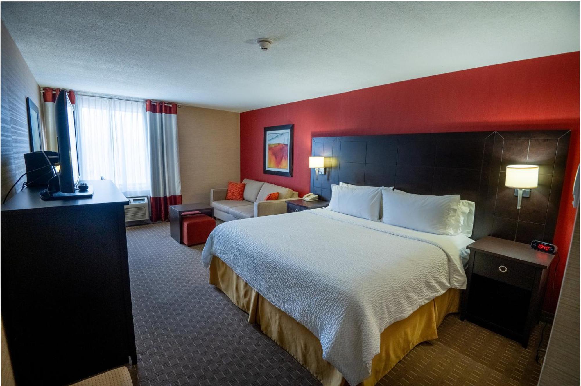 Holiday Inn Express Hotel & Suites Chatham South By Ihg מראה חיצוני תמונה