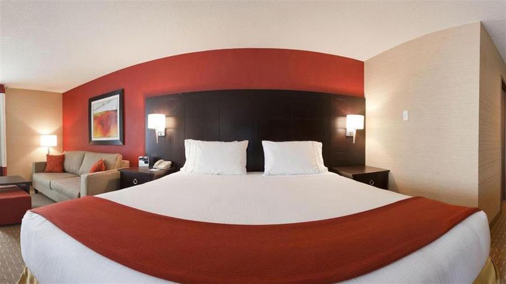 Holiday Inn Express Hotel & Suites Chatham South By Ihg מראה חיצוני תמונה