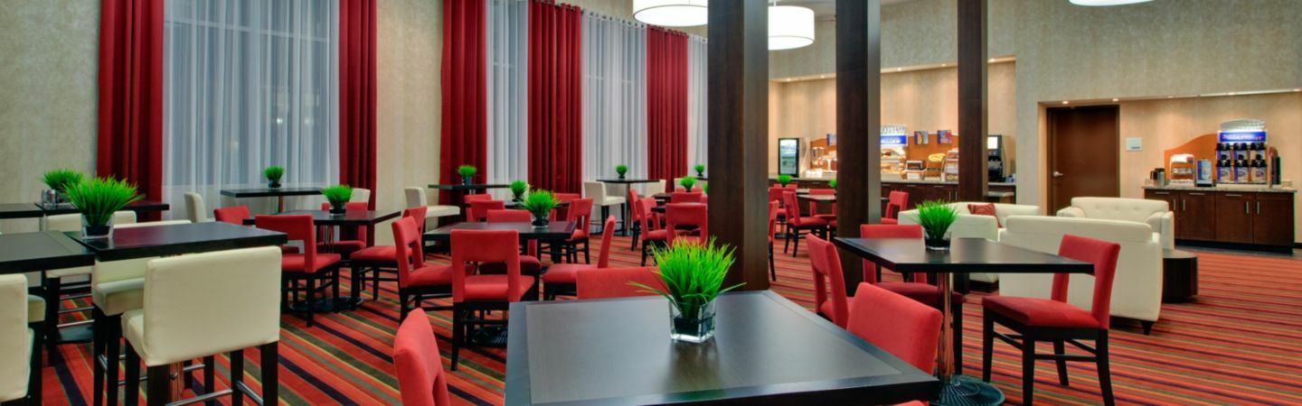 Holiday Inn Express Hotel & Suites Chatham South By Ihg מראה חיצוני תמונה