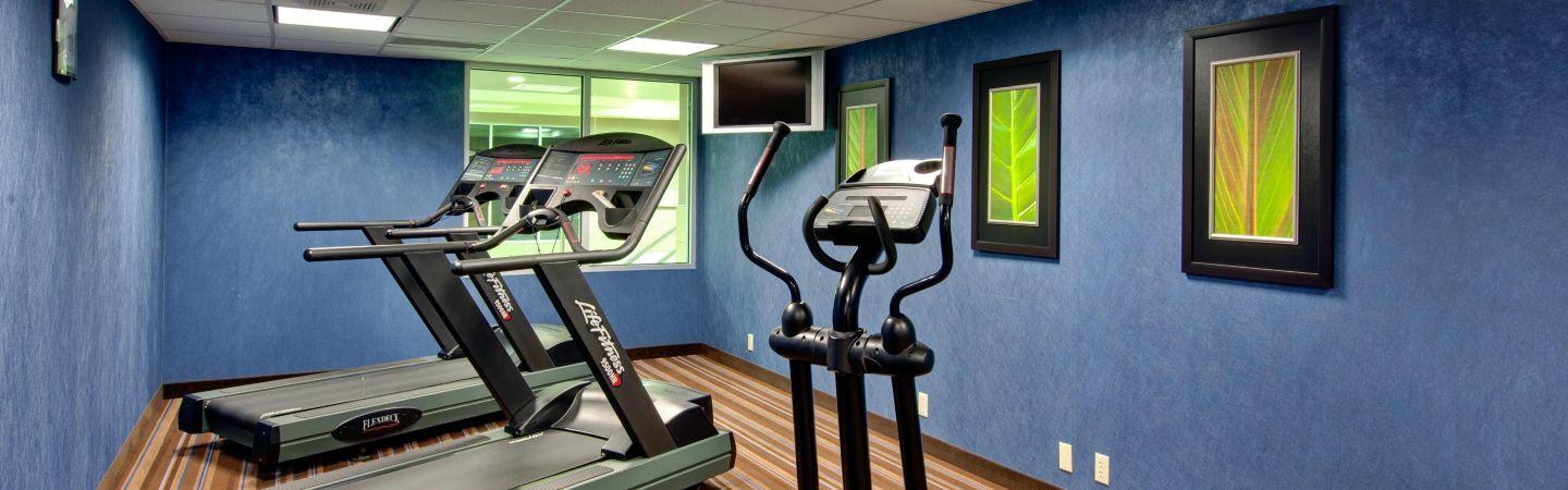 Holiday Inn Express Hotel & Suites Chatham South By Ihg מראה חיצוני תמונה